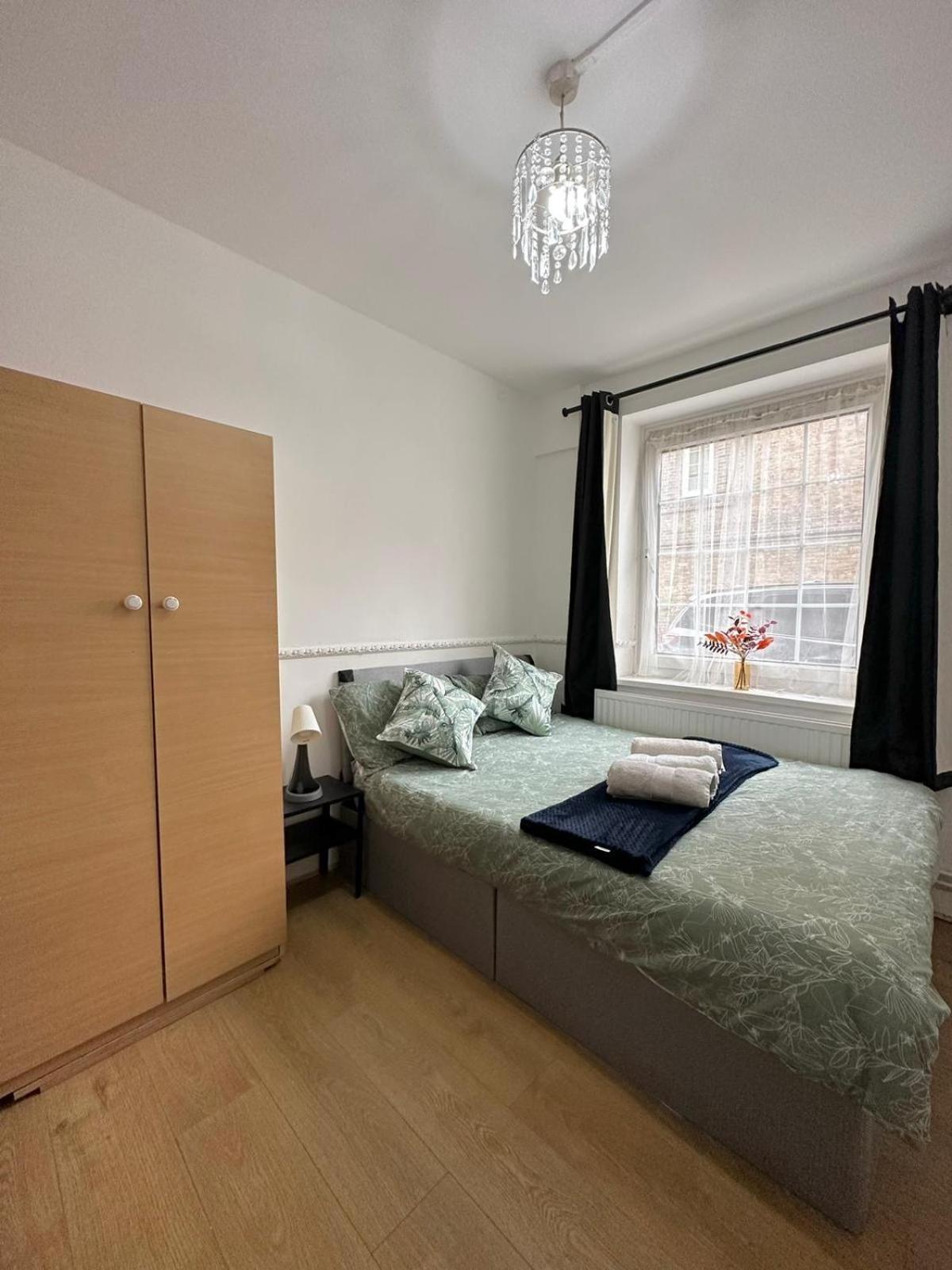 2 Bedroom Flat, 2 Minutes Walk To Bethnalgreen Station, Central Λονδίνο Εξωτερικό φωτογραφία